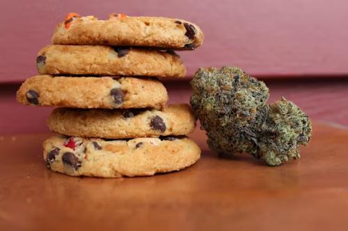 An image of baked cookies with cannabis
