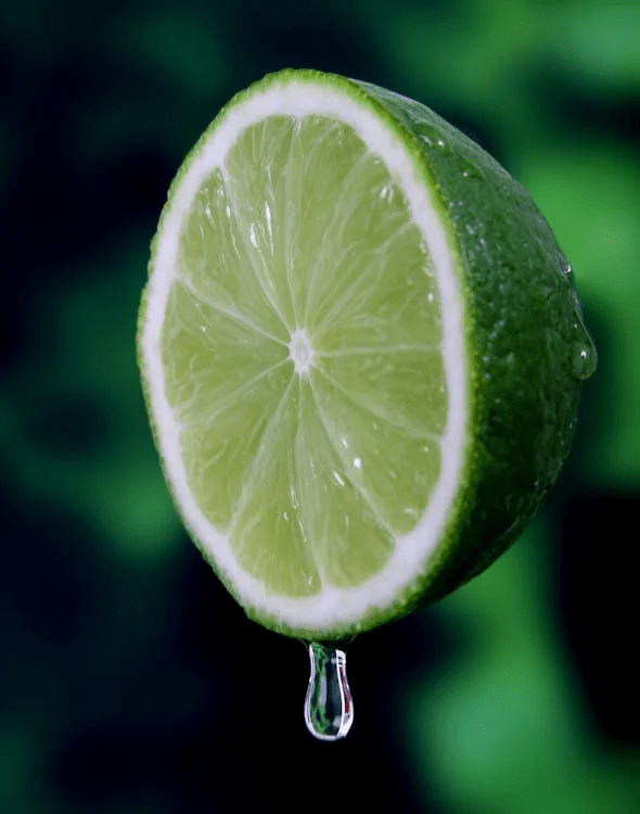 An image of a lime  